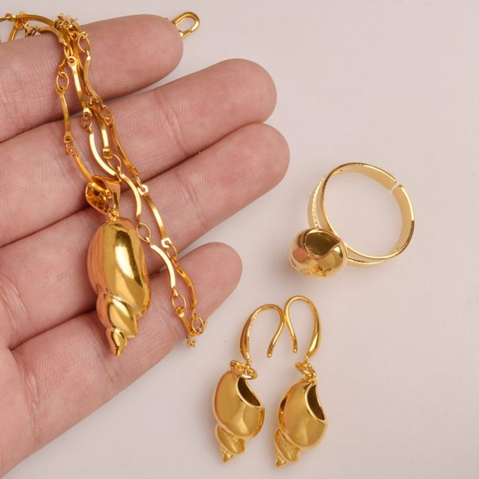 Gold Conch Shell Jewelry